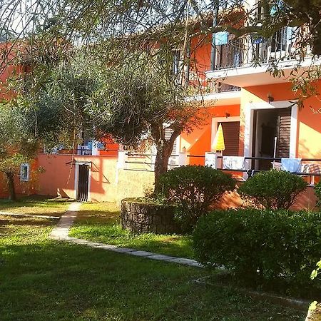Sofia Apartments ブカリ エクステリア 写真