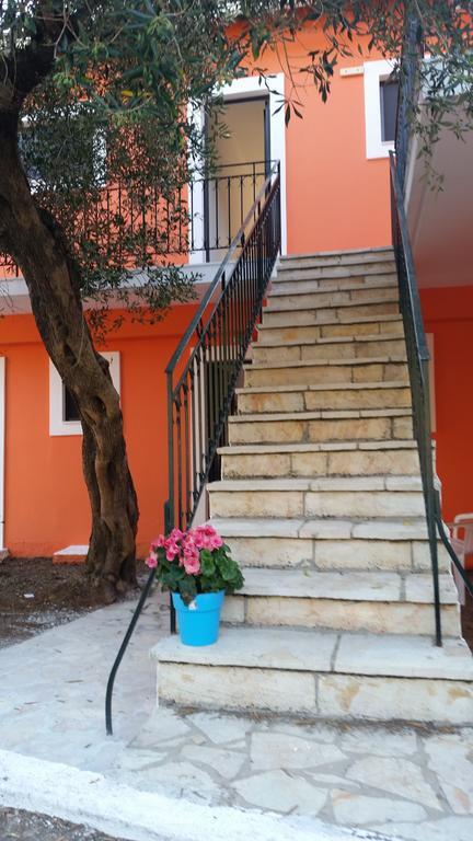 Sofia Apartments ブカリ 部屋 写真