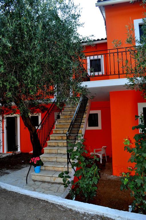 Sofia Apartments ブカリ 部屋 写真